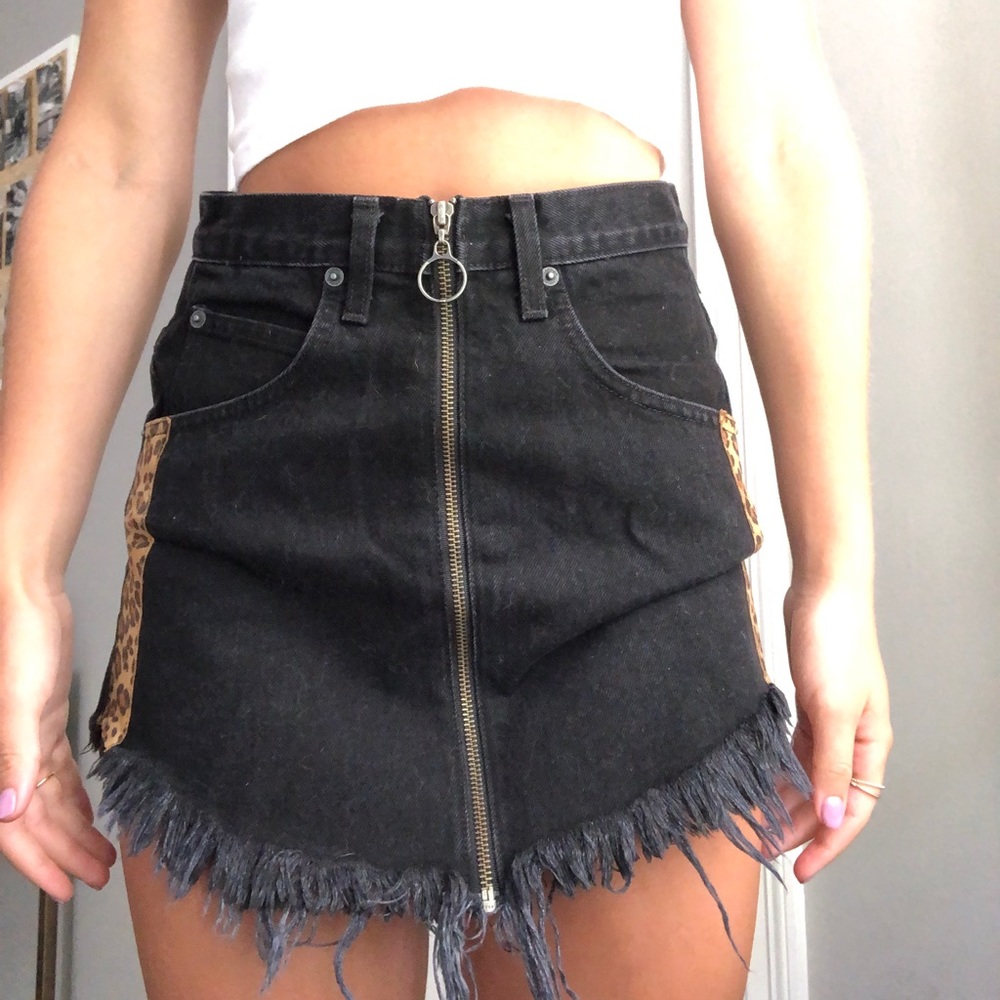 carmar denim black cheetah skirt